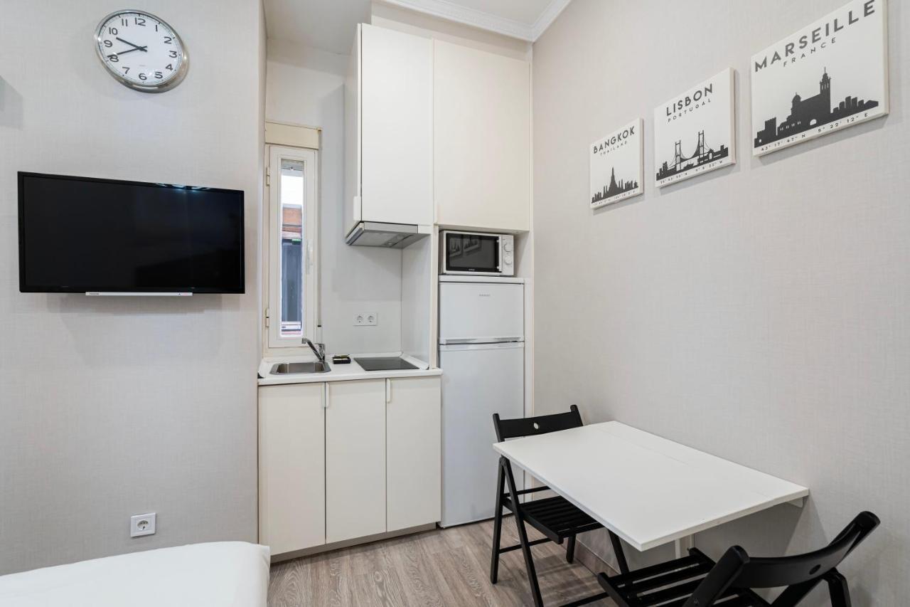 Rodas Apartment Madrid Exterior photo
